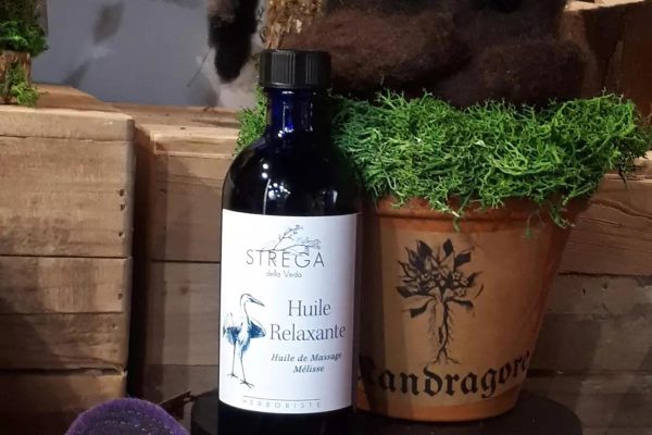 Strega della Veda <br>Cosmétique naturelle & artisanale Bourguignonne